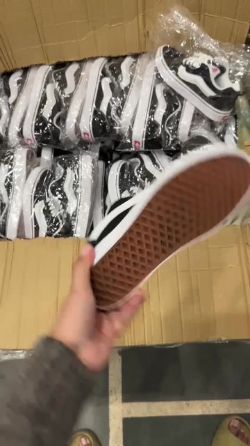 Thumbnail: Vans knu for girls and boys
Top  Quality*