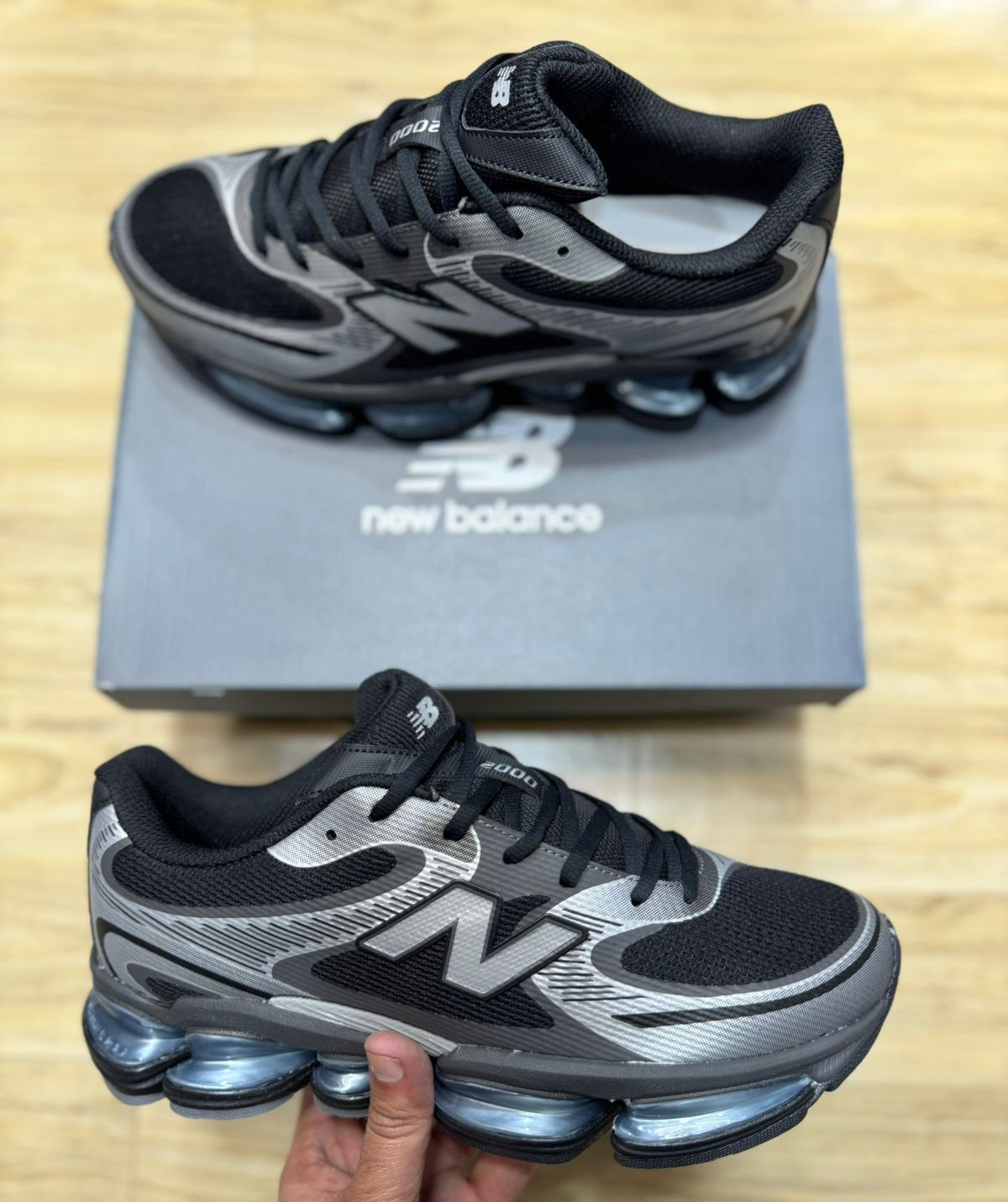 New Balance ABZORB 2000
Top Notch Quality