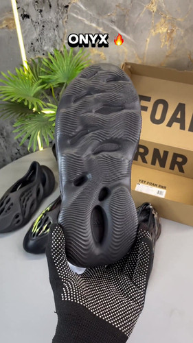 yeezy foam runner tts