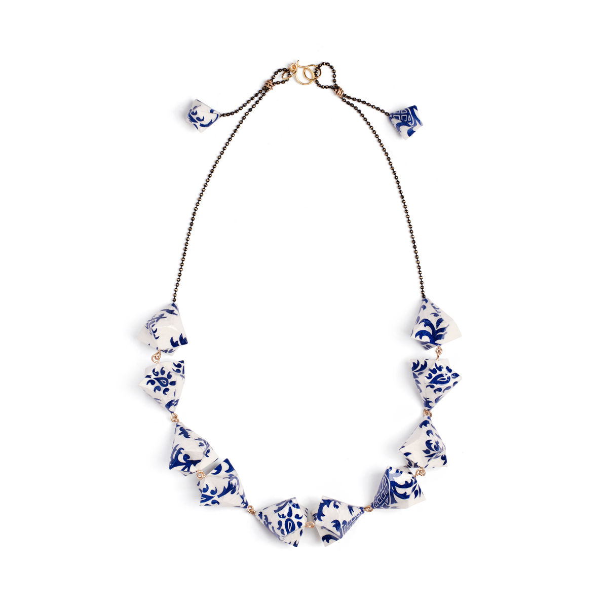 Origami paper necklace