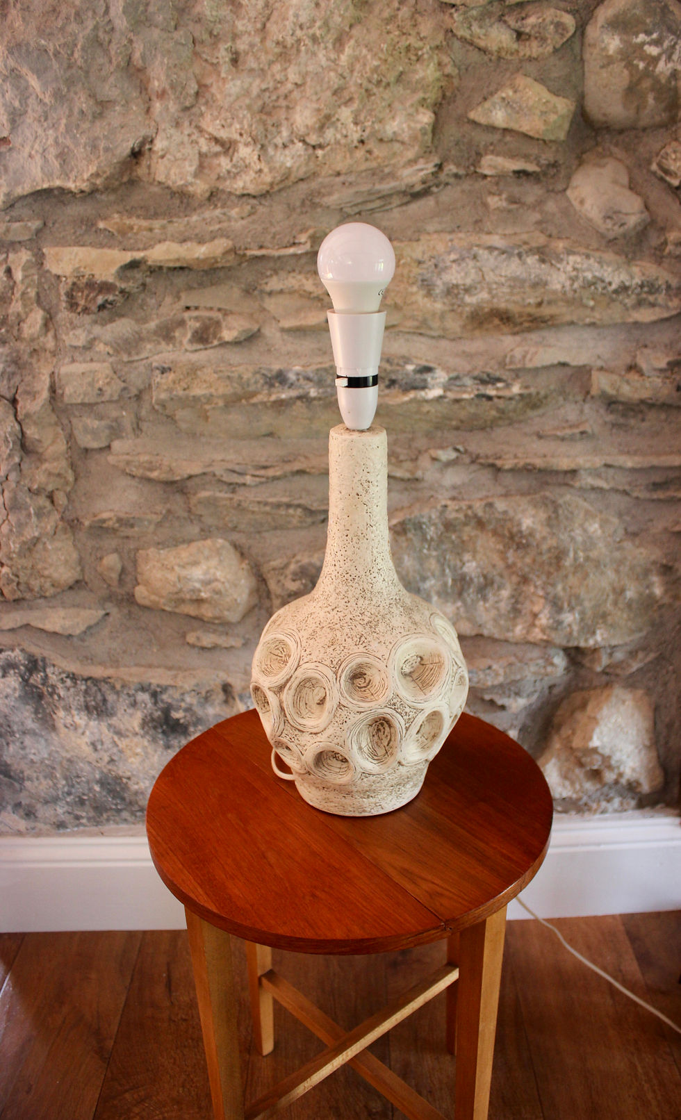 Thumbnail: Mid Century Studio Chalkware Table Lamp