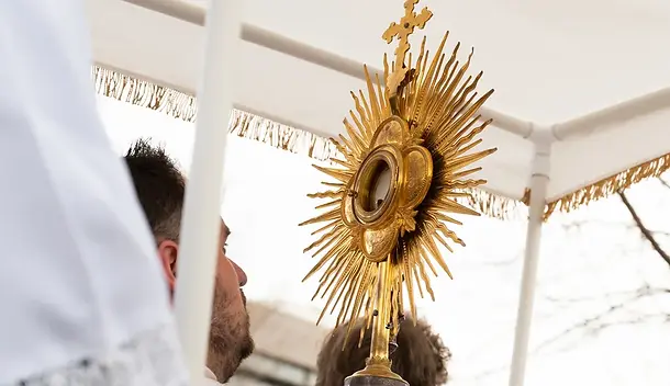 EucharisticProcession_2023-20.webp