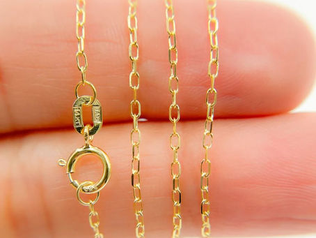 Elegant Solid Gold Necklaces & Chains for Women