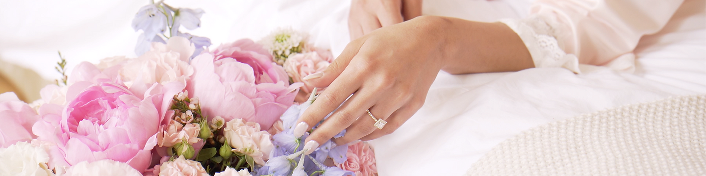 luxury bridal bouquet details