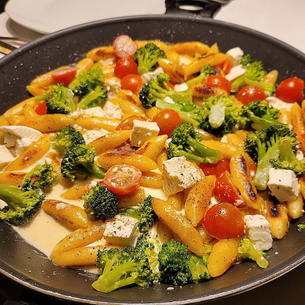 Schupfnudeln mit Brokkoli und Feta