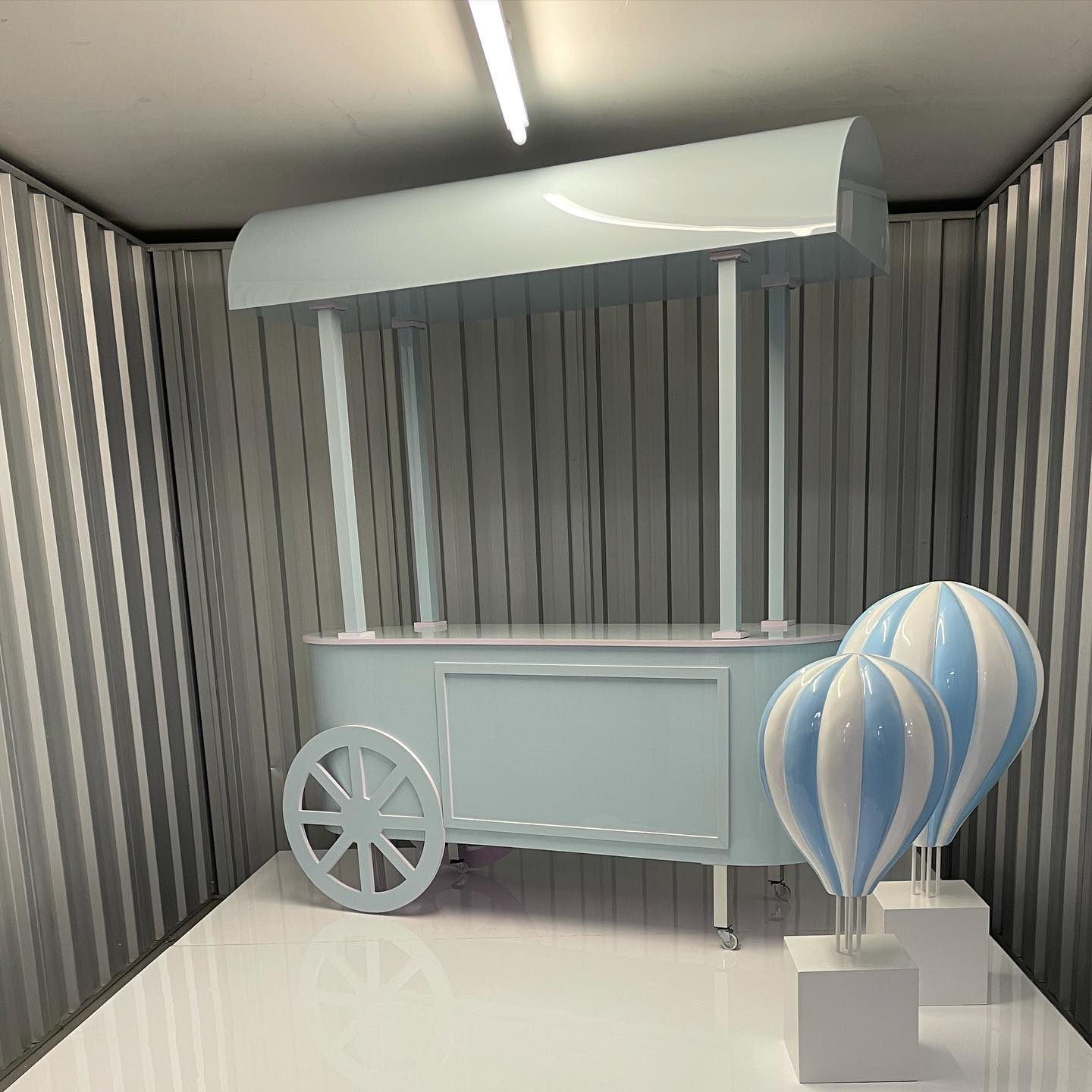 Wedding supplies mobile flower display sweet candy cart wedding party decoration