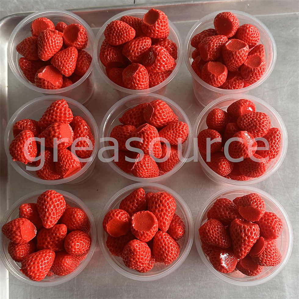 Thumbnail: Strawberry Chocolate Coated Dubai Topped Melt Biscuit Candy Cup Berry Sweet Brun