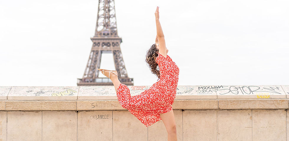 eifeel-tower-photoshoot_edited.jpg