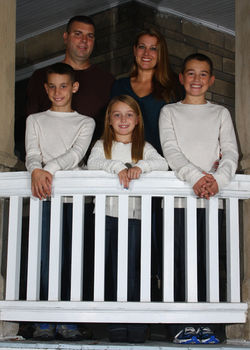 Photo By Gizmo Photography