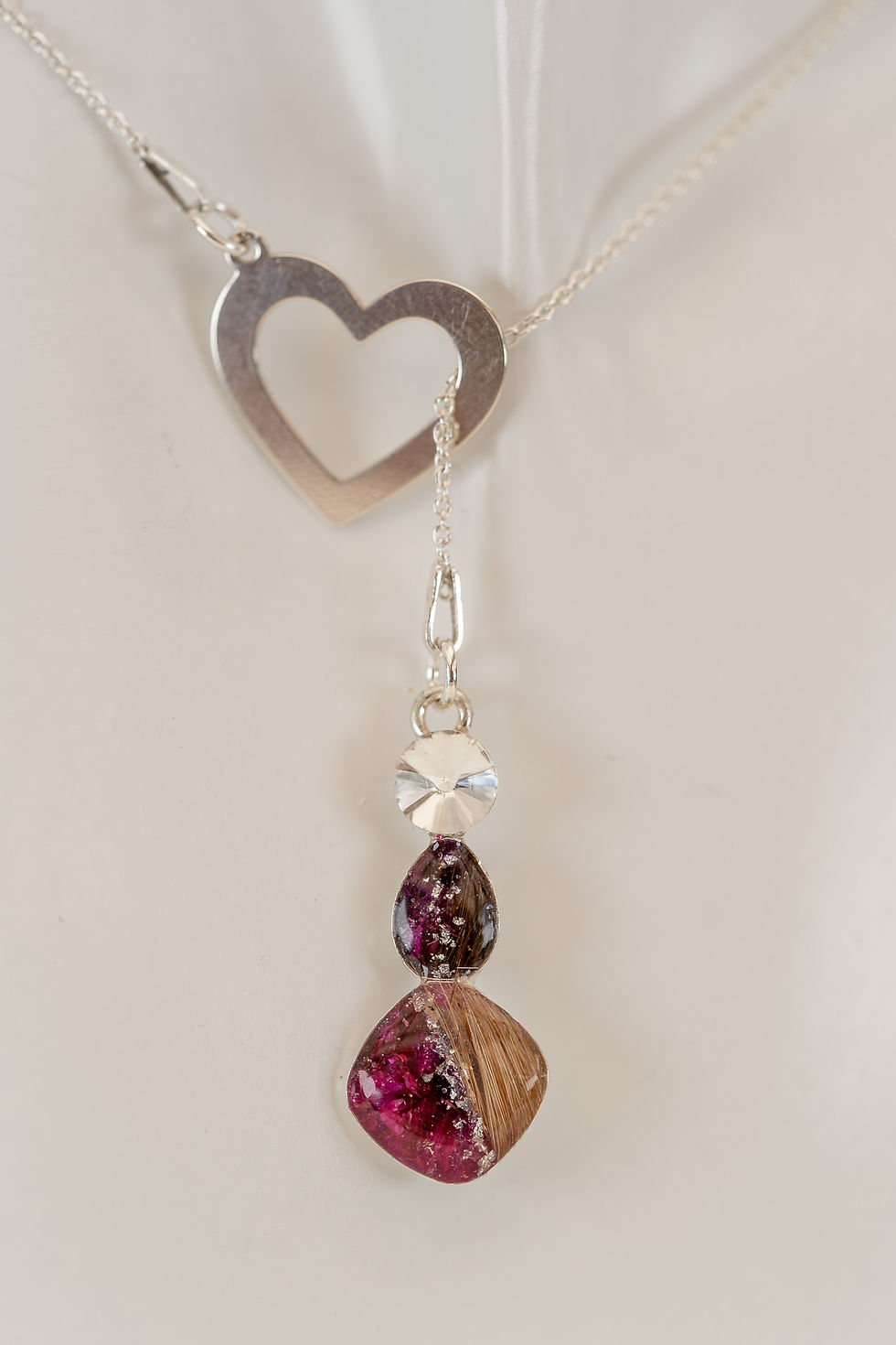 Miniaturbild: Dreifach-Herzzauber Kette