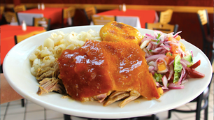 VASIJA DE BARRO tradiciones milenarias, música y sabores auténticos del Ecuador.