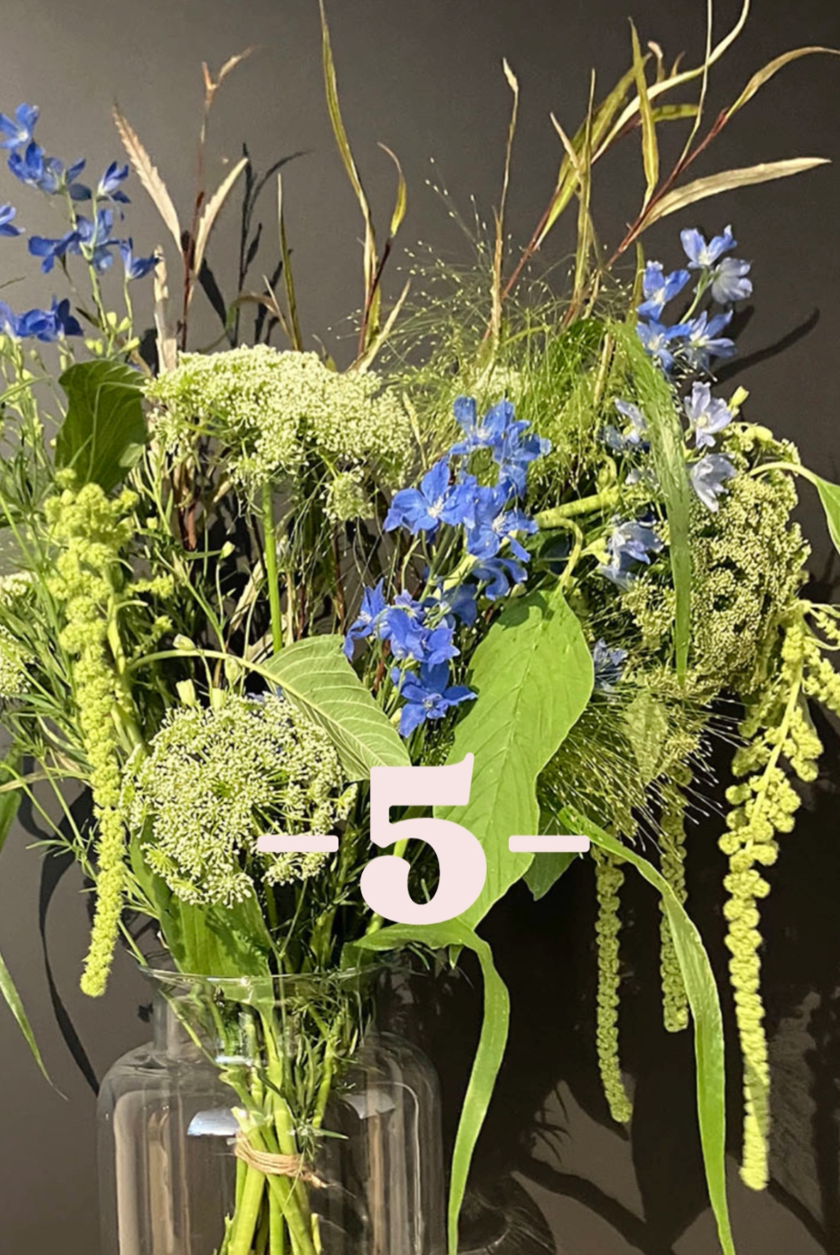 Thumbnail: ACTIE bloemenabonnement - 5 SMALL+ boeketten