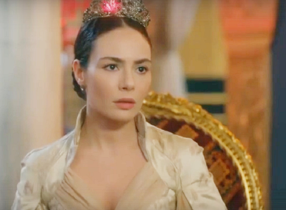 Султан Махмуд и Анна Петровна. Как на самом деле связаны