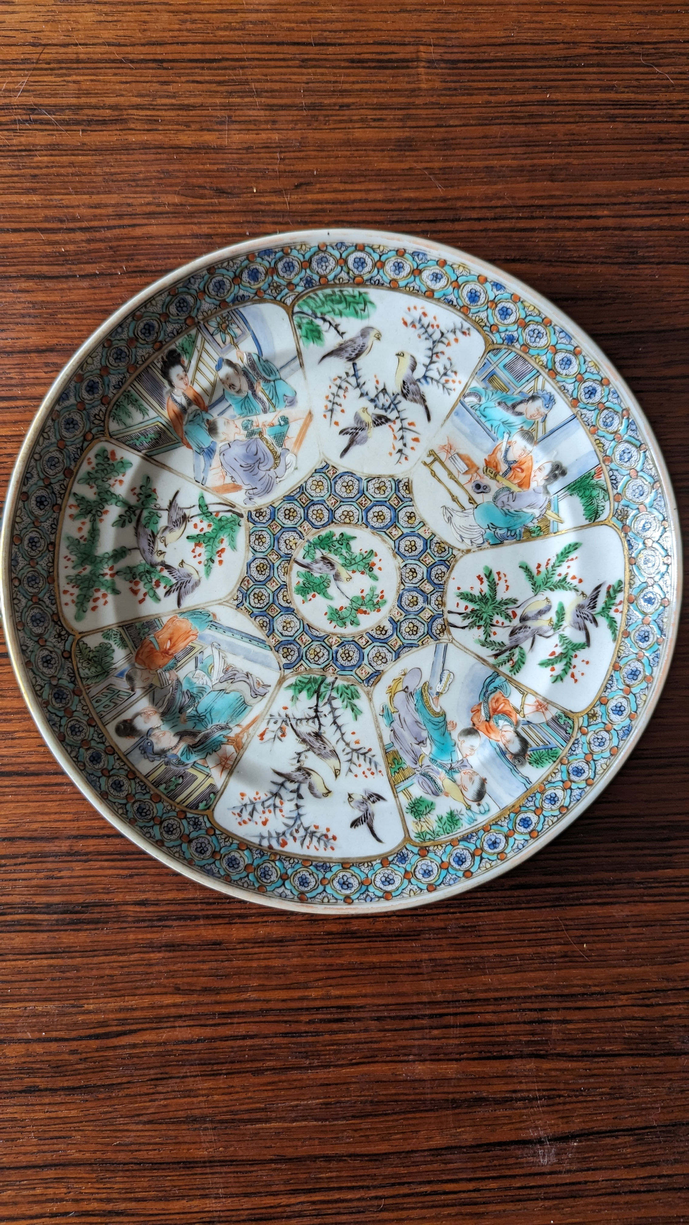 Chine, assiette famille verte. 19ème.