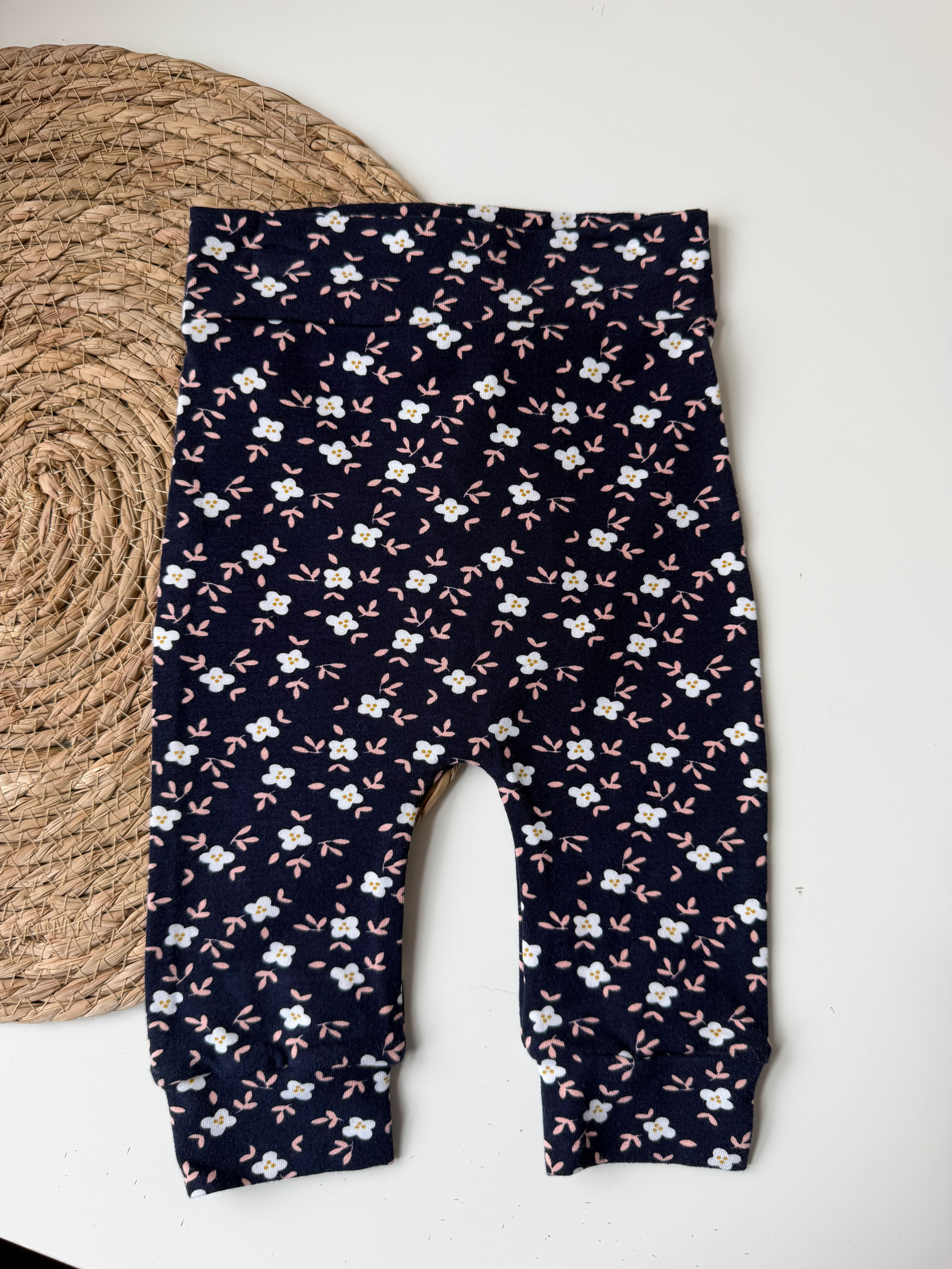 blue flower legging