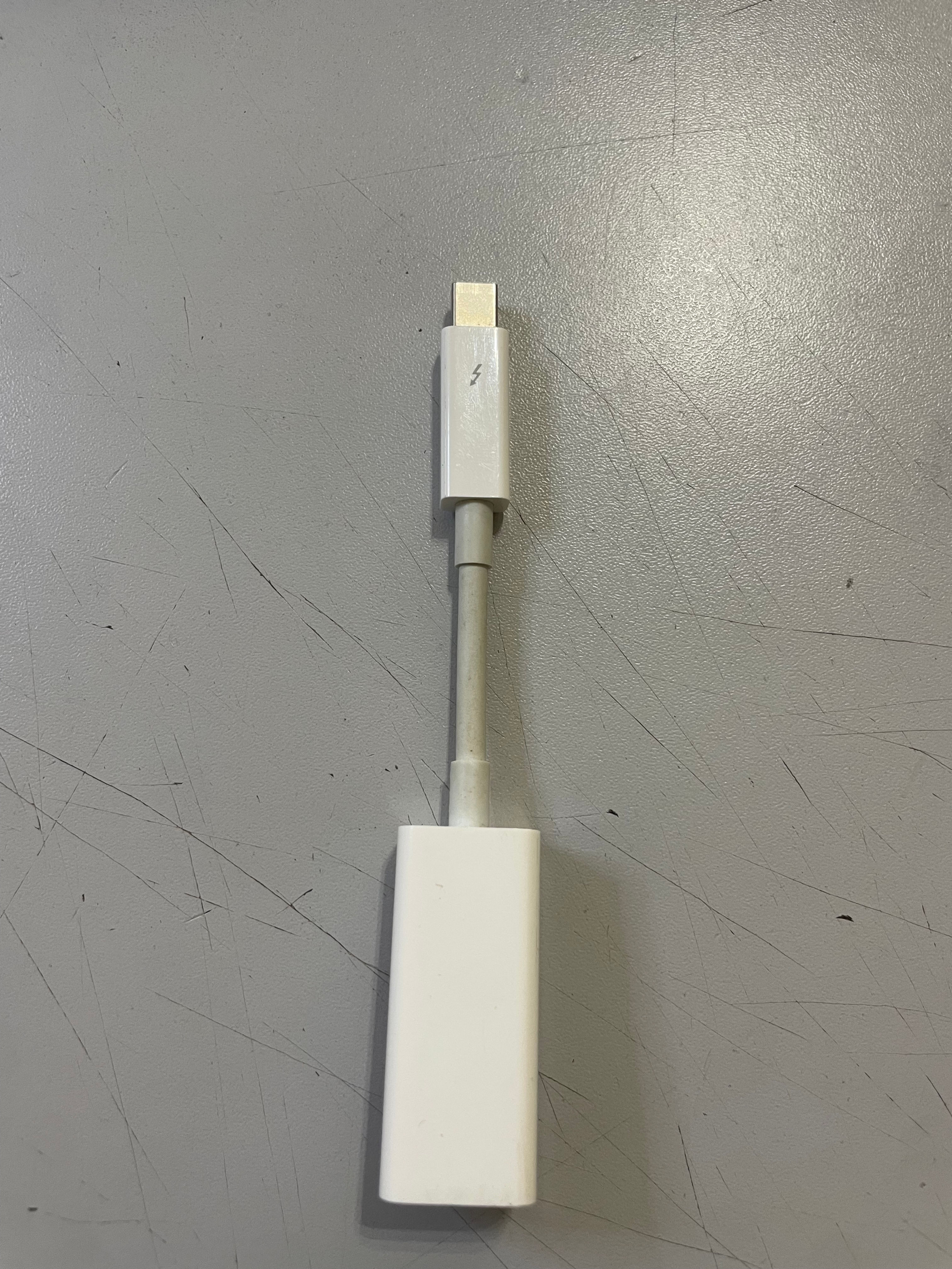 Apple Adaptateur Thunderbolt / Mini DisplayPort vers VGA – Modèle A1433 EMC 259