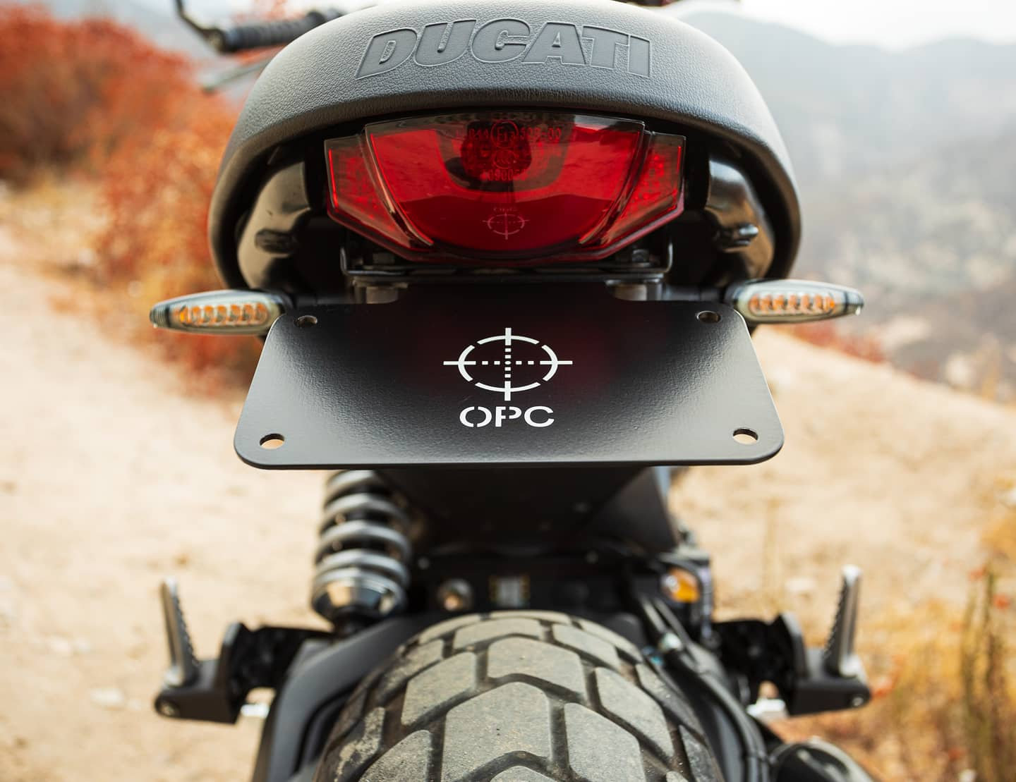 ducati scrambler cafe racer tail tidy