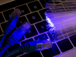 Fibra óptica: como funciona e por que é mais estável