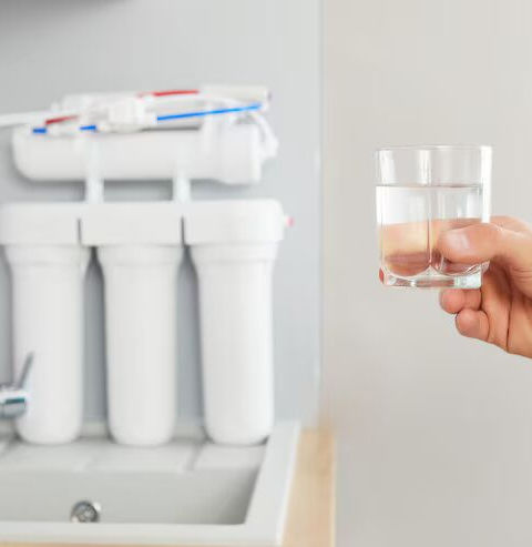 The Environmental Impact of Single-Use Plastics and How Water Filters Offer a Sustainable Solution