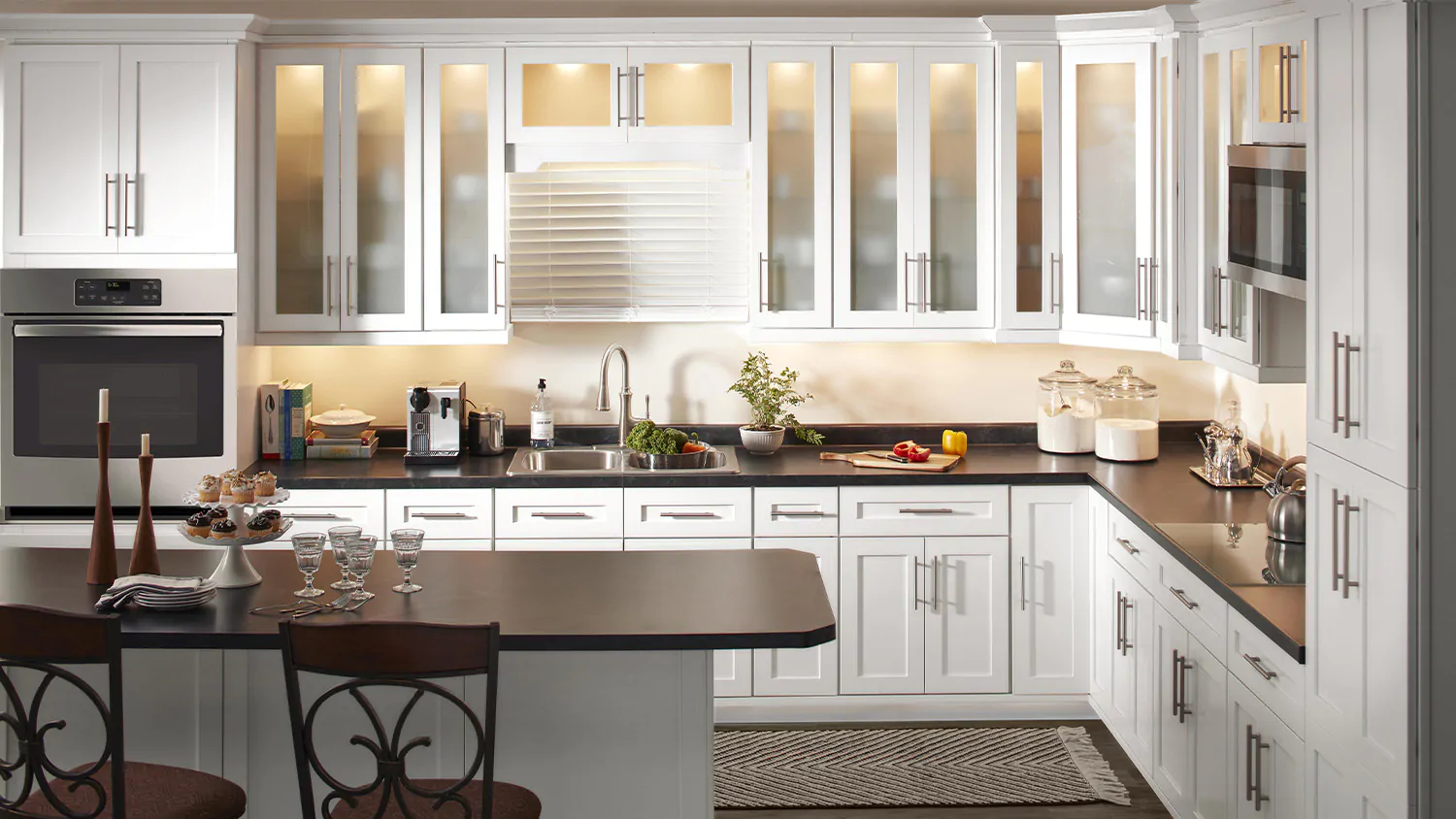 Clear-White-Shaker-RTA-Cabinets-Gallery-8_2.webp