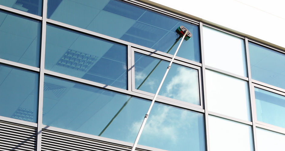 Window Cleaner _edited.jpg