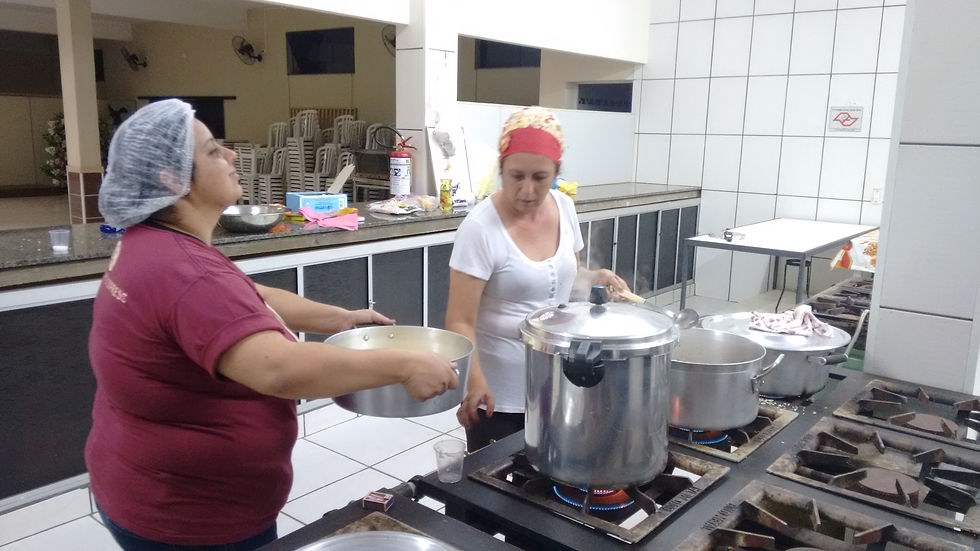 Entrega de marmitas de Agosto