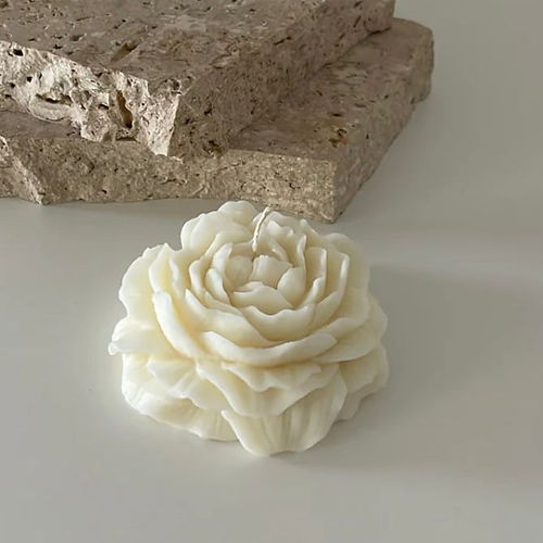 Peony | Candle                                                                5€