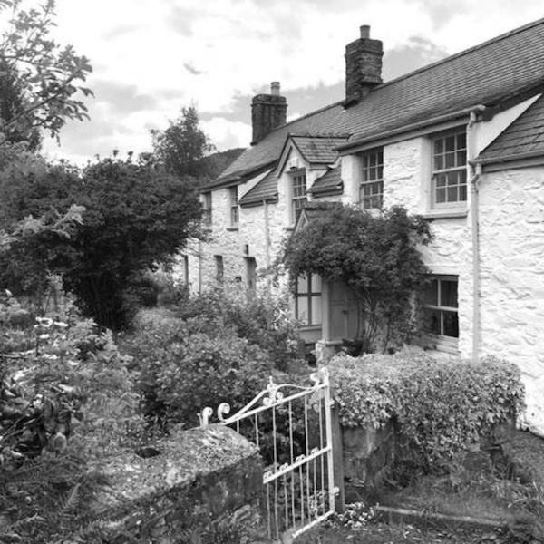 Accom-2.webp