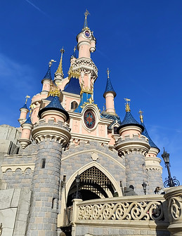 Disneyland Paris Sleepy Beauty Castle.jpg