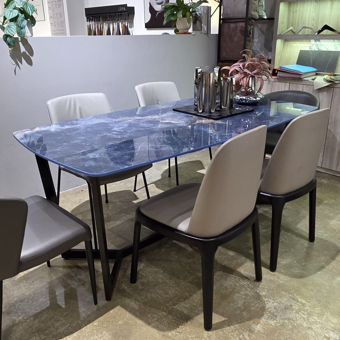 Firenze Dining Table (Clearance)