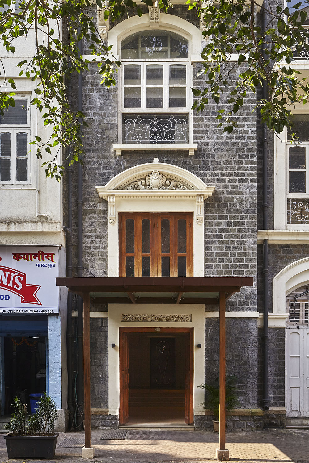 SJK Architects Jiji House Restoration, Fort