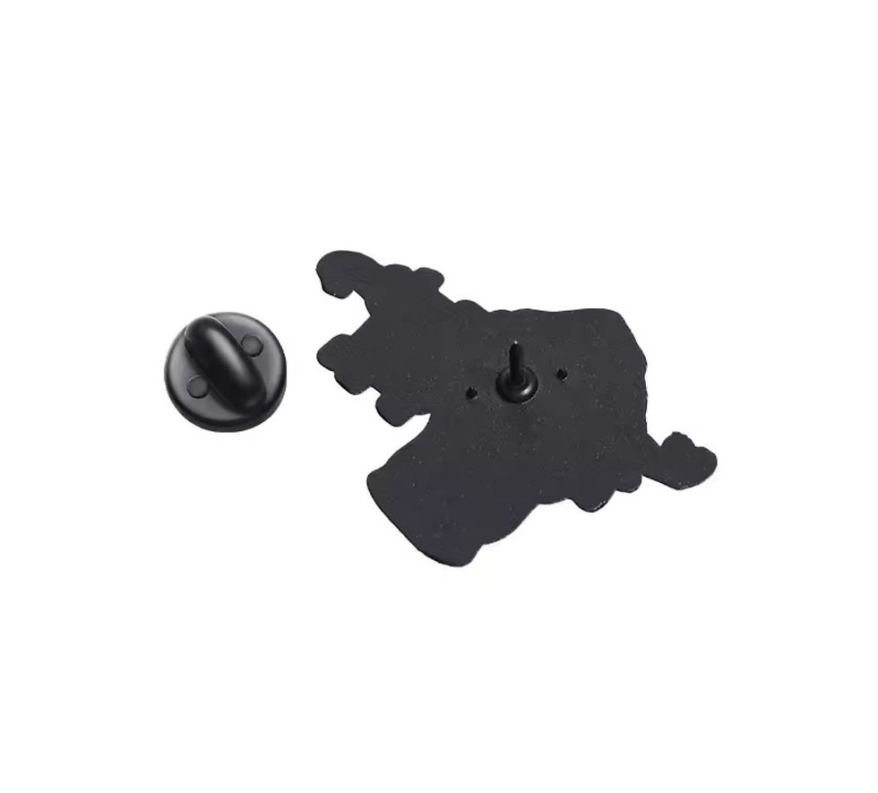 Thumbnail: Creative Tattoo Gun Make Red Heart Brooch Enamel Pins