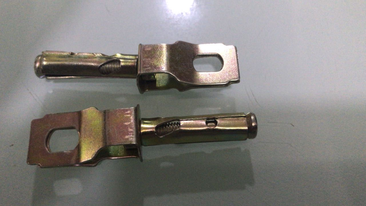 Ceiling Hanger