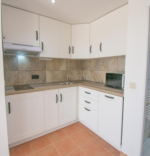 Appartement Jasmin : location de vacances Saint-Cézaire-sur-Siagne