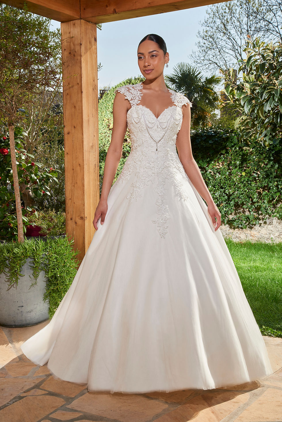 Robe de mariée ATTACHANTE