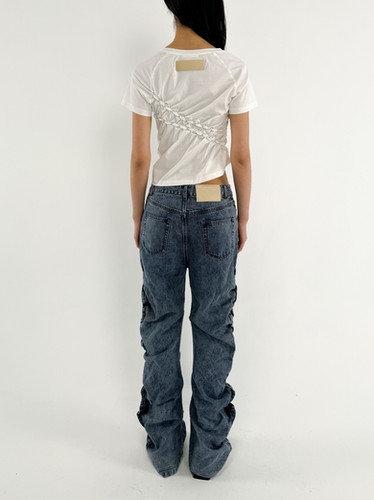 【PONDER.ER】DAZE Smocked Graphic T-shirt DAZE