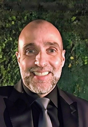 Foto de Michel Barros, neuropsicólogo clínico no Rio de Janeiro.