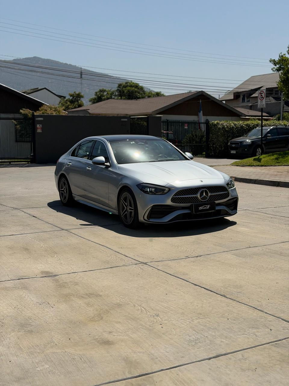 Miniatura: 2023 Mercedes Benz C200 1.5T