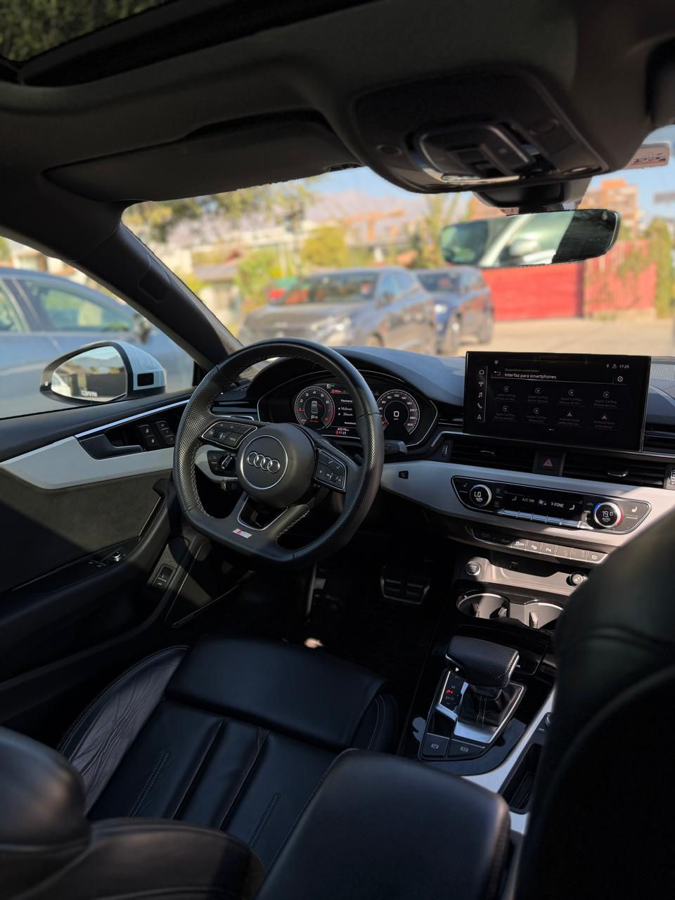 Miniatura: 2024 Audi A5 S-line 45 TFSI