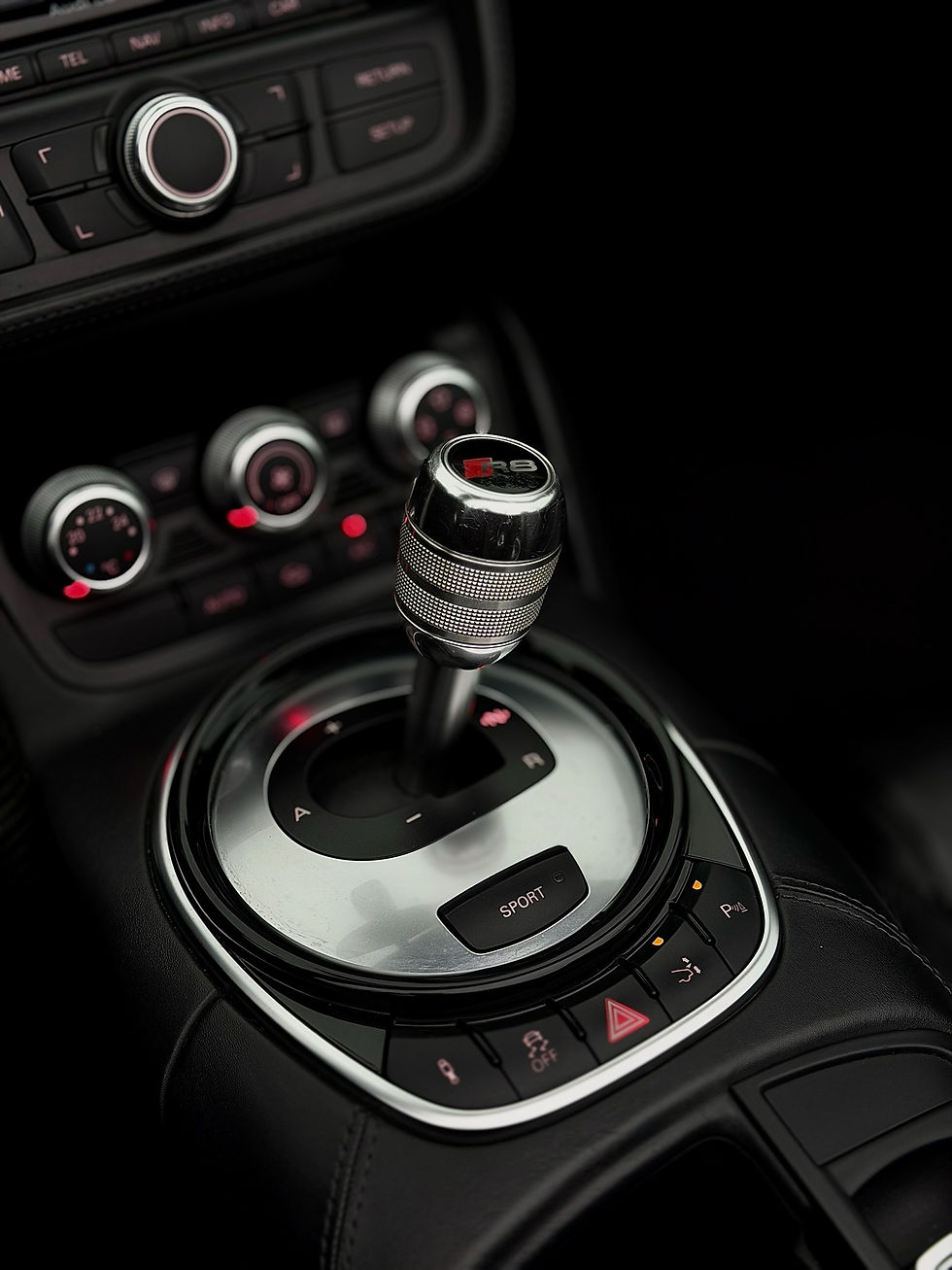 Miniatura: 2014 Audi R8 V8 Spyder 
