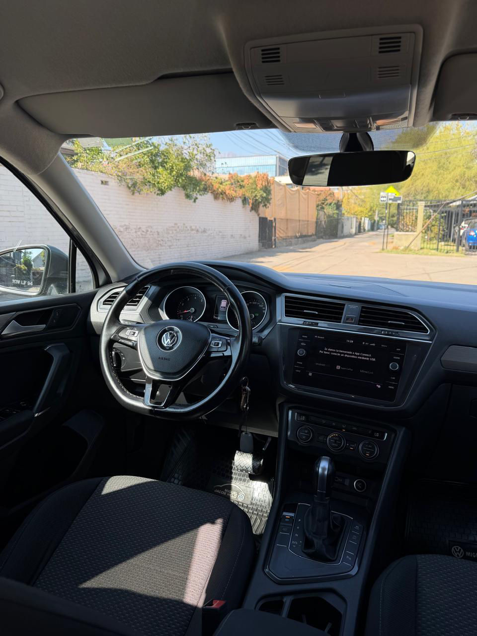 Miniatura: 2018 Volkswagen Tiguan TSI 1.4T