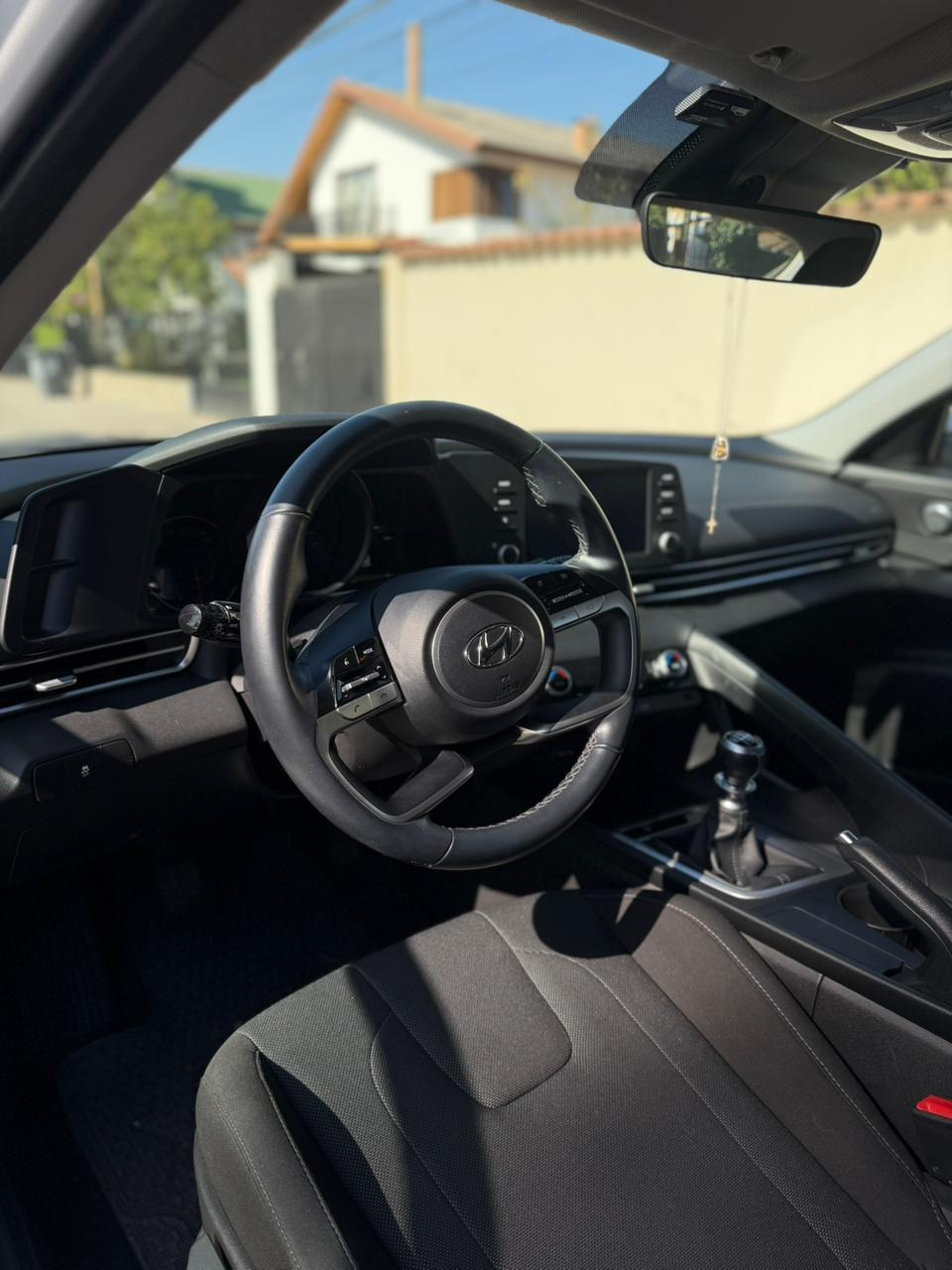 Miniatura: 2022 Hyundai Elantra Valué