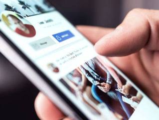 Online Social Media Jobs That Pay $25 - $50 Per Hour. No Experience Required. Work At Home.