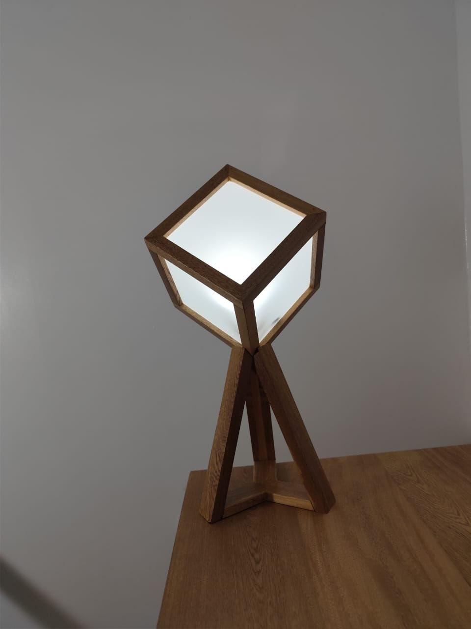 Thumbnail: Table Lamp