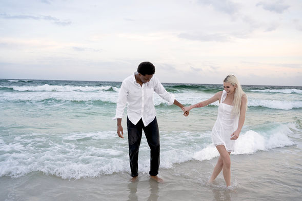 COUPLE ON PENSACOLA BEACH FLORIDA