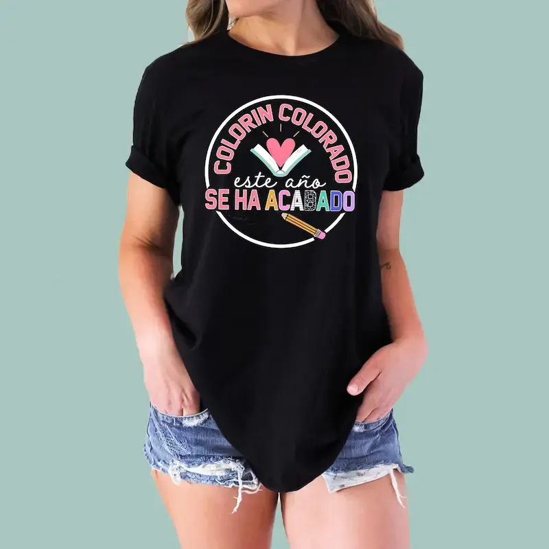 Black Spanish teacher end-of-year celebration t-shirt.