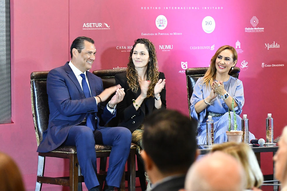 Durante la inauguración de la 5.ª Cumbre Internacional de Turismo desde San Miguel de Allende, el presidente municipal Mauricio Trejo destacó la importancia de tener una estrategia turística con planeación, continuidad de proyectos y sustentabilidad como ejes fundamentales, para fortalecer al turismo en México y consolidar a San Miguel de Allende como referente mundial.