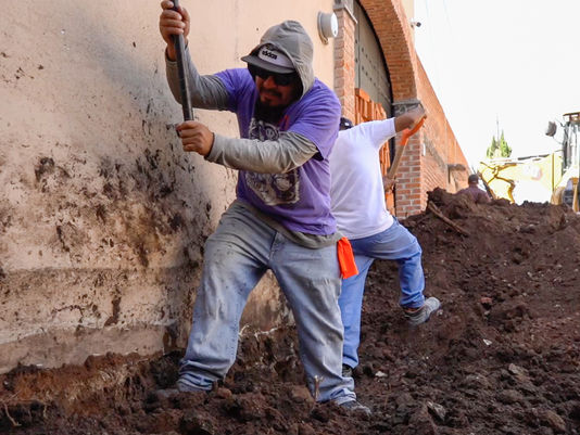 La obra pública no se detiene y sigue llegando a más lugares en San Miguel de Allende.