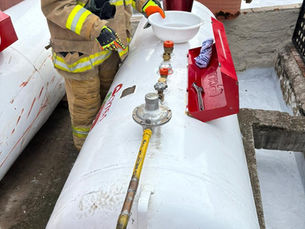 La Secretaría de Seguridad Ciudadana (SSC) atendió oportunamente una deflagración de gas, ocurrido la mañana de este jueves en la zona centro de San Miguel de Allende.