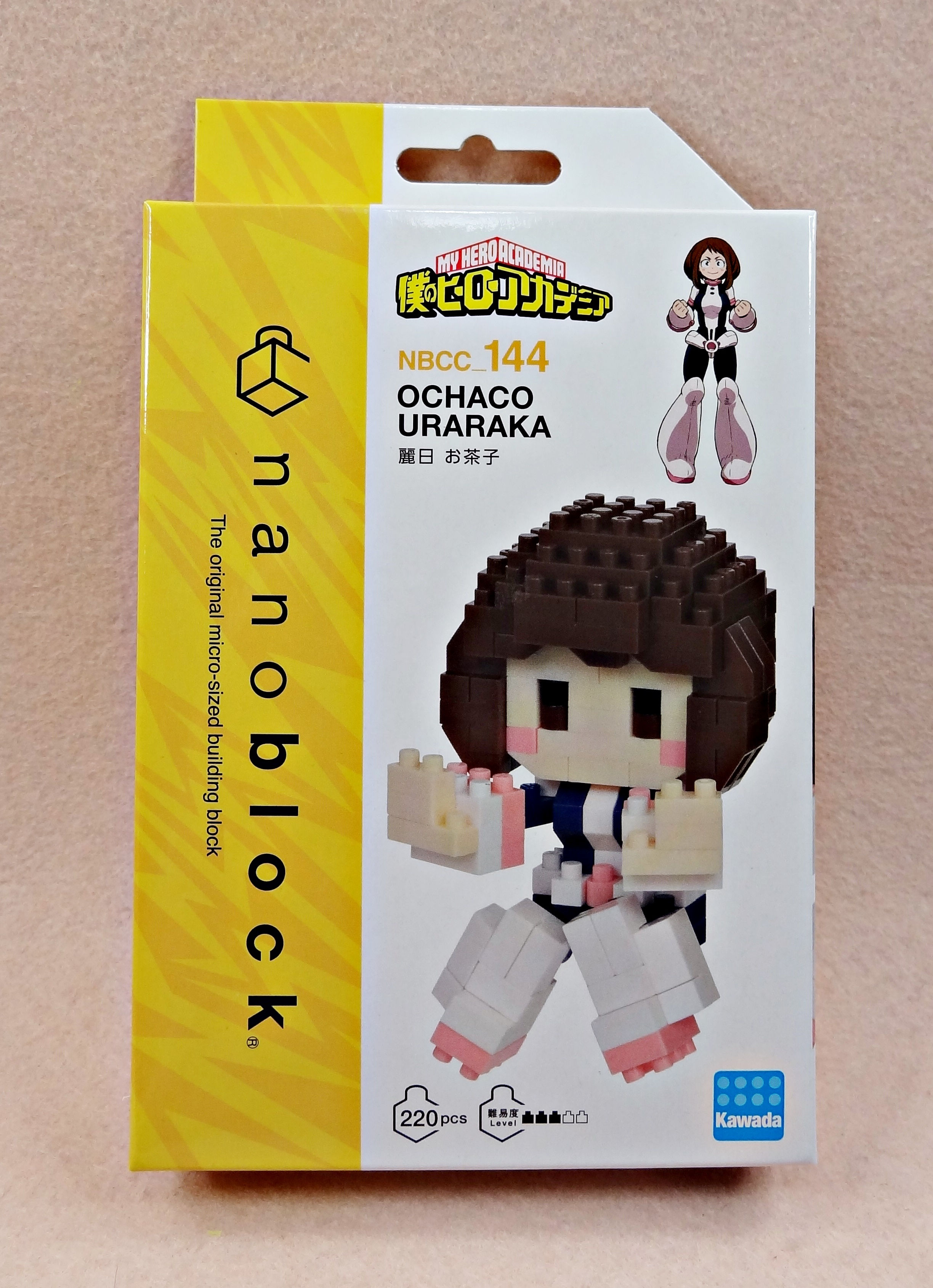 nanoblock NBCC_144 My Hero Academia (Ochaco Uraraka)